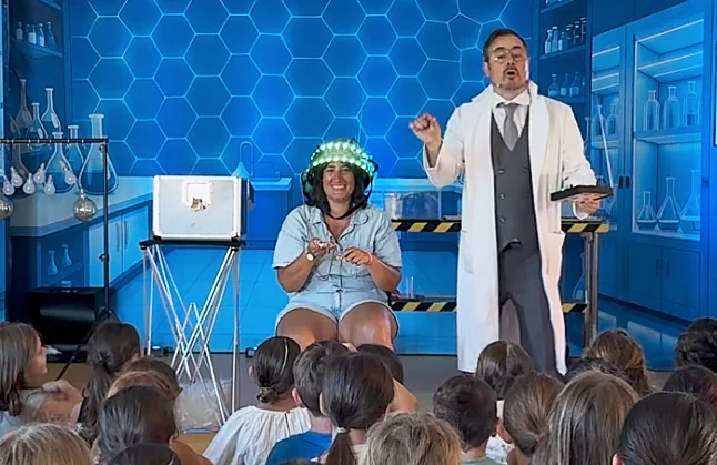 The Magical Experiments of Professor Alchimus performance image