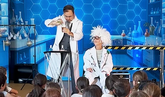 The Magical Experiments of Professor Alchimus performance image